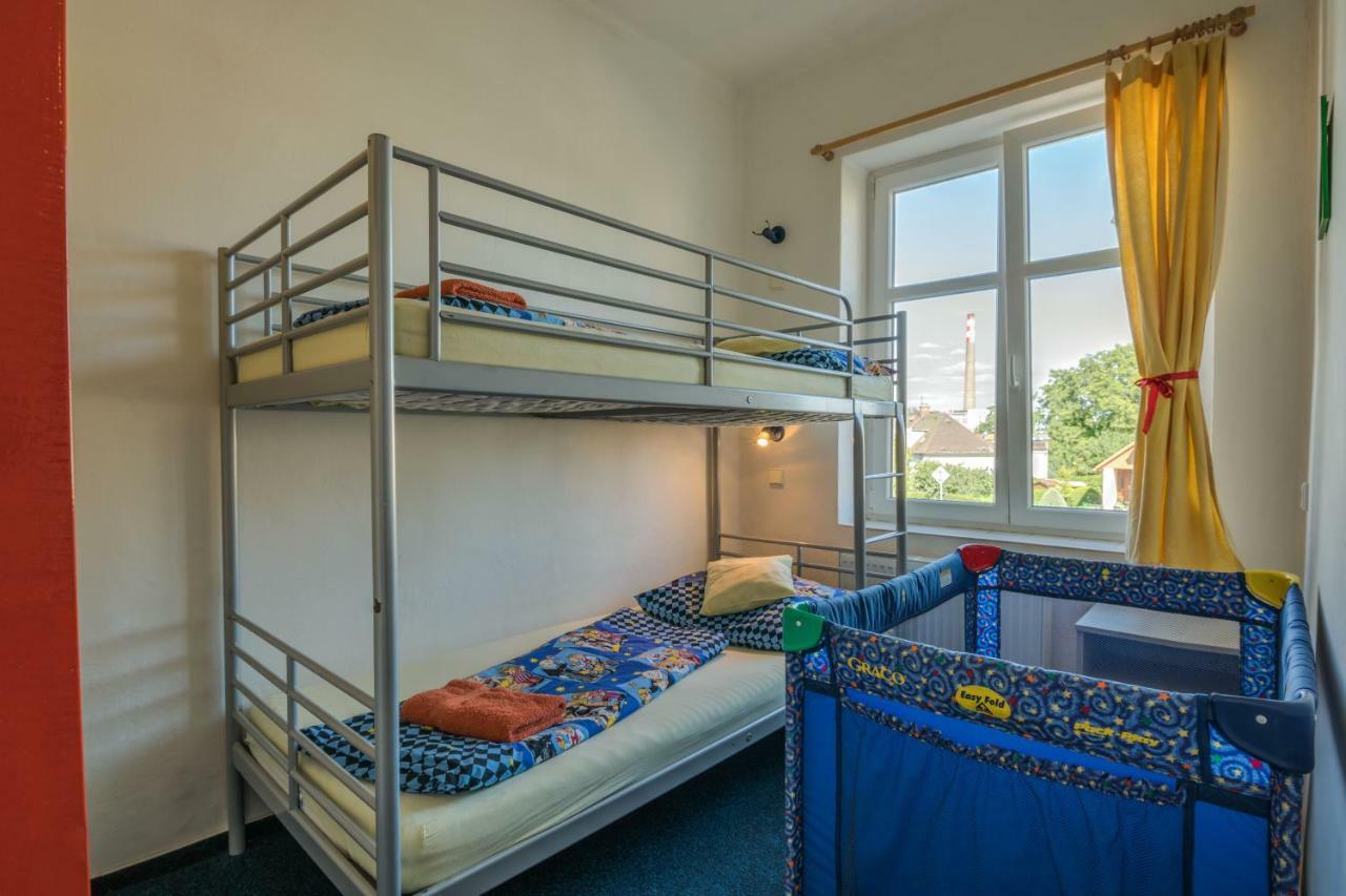 Penzion Slunecnice Dvůr Králové nad Labem Extérieur photo